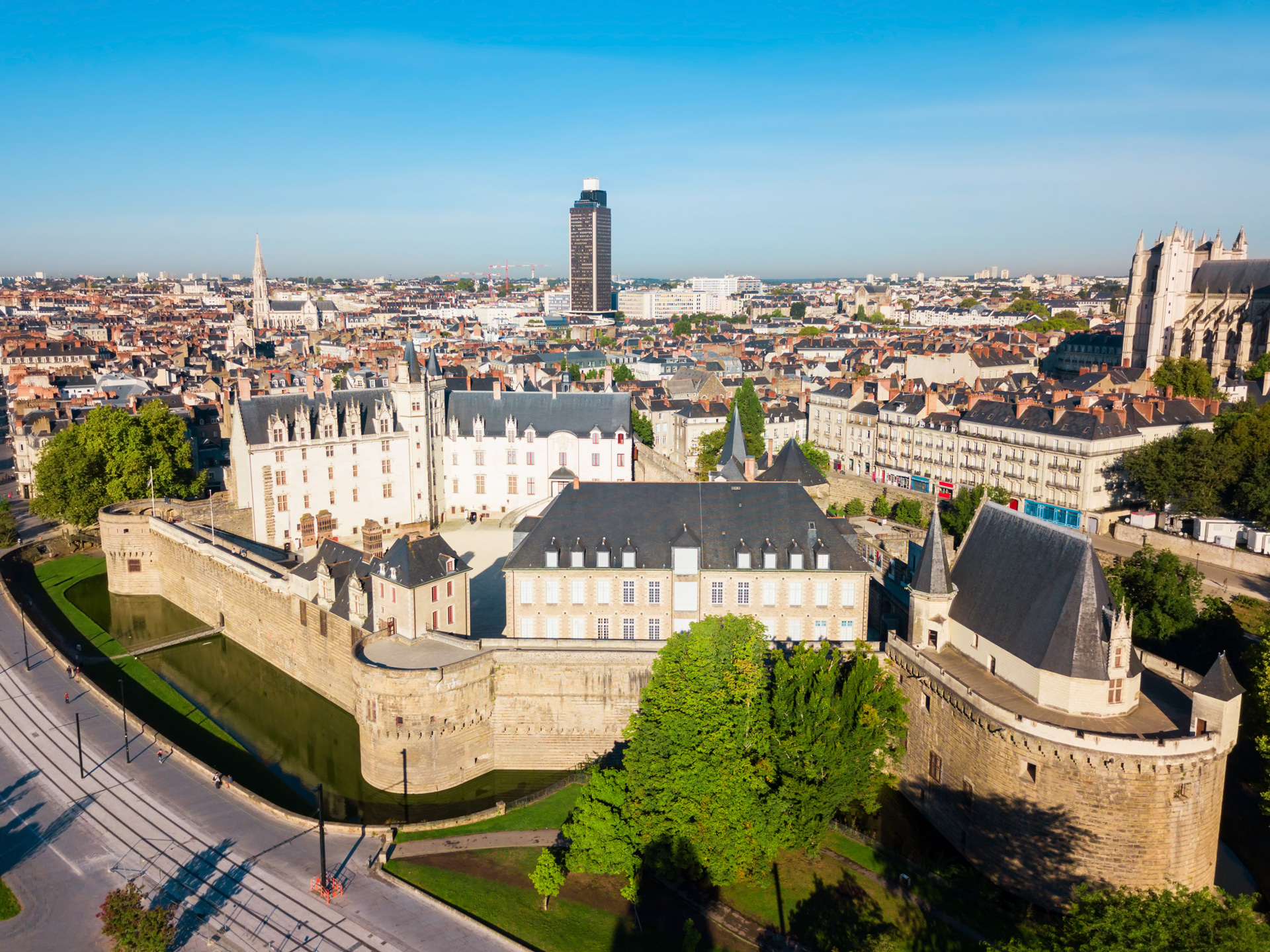 Pays de la Loire, Nantes, WiFi professionnel